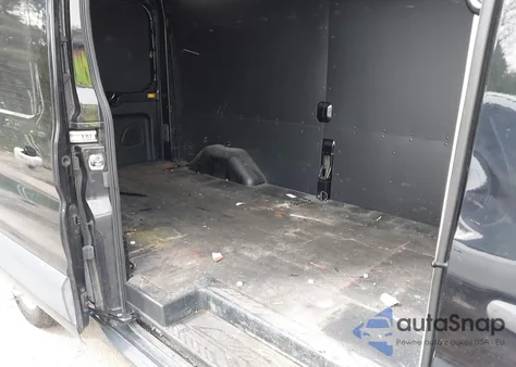 2020 Ford Transit-250 z USA, uszkodzony, nr VIN 1FTBR2C8XLKA81092